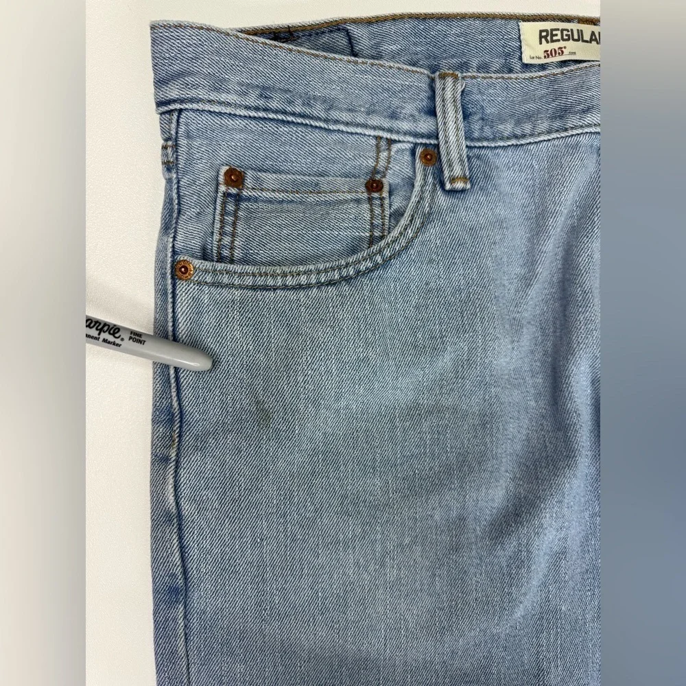 Vintage Levi’s 505 Regular Fit Red Tag 100% Cotton Jeans 36 X 29